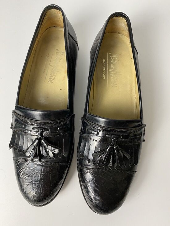 Neiman Marcus Men’s Genuine Crocodile Black Leather Tassel Slip On Shoes 8.5 M main image 10